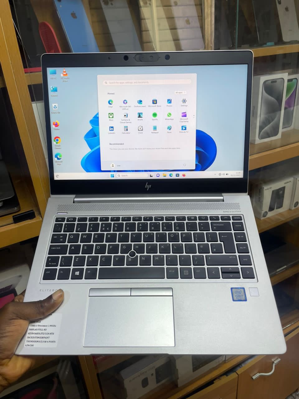 HP Elitebook 840 G6 Processor Intel Core i7 Storage Ram:16GB RAM 512GB SSD 8th gen